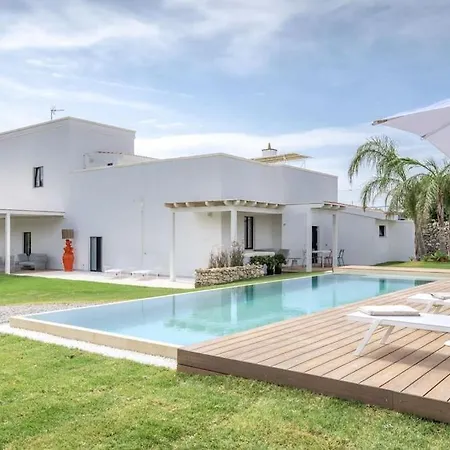 Masseria Donna Cristina By Raro * Maruggio
